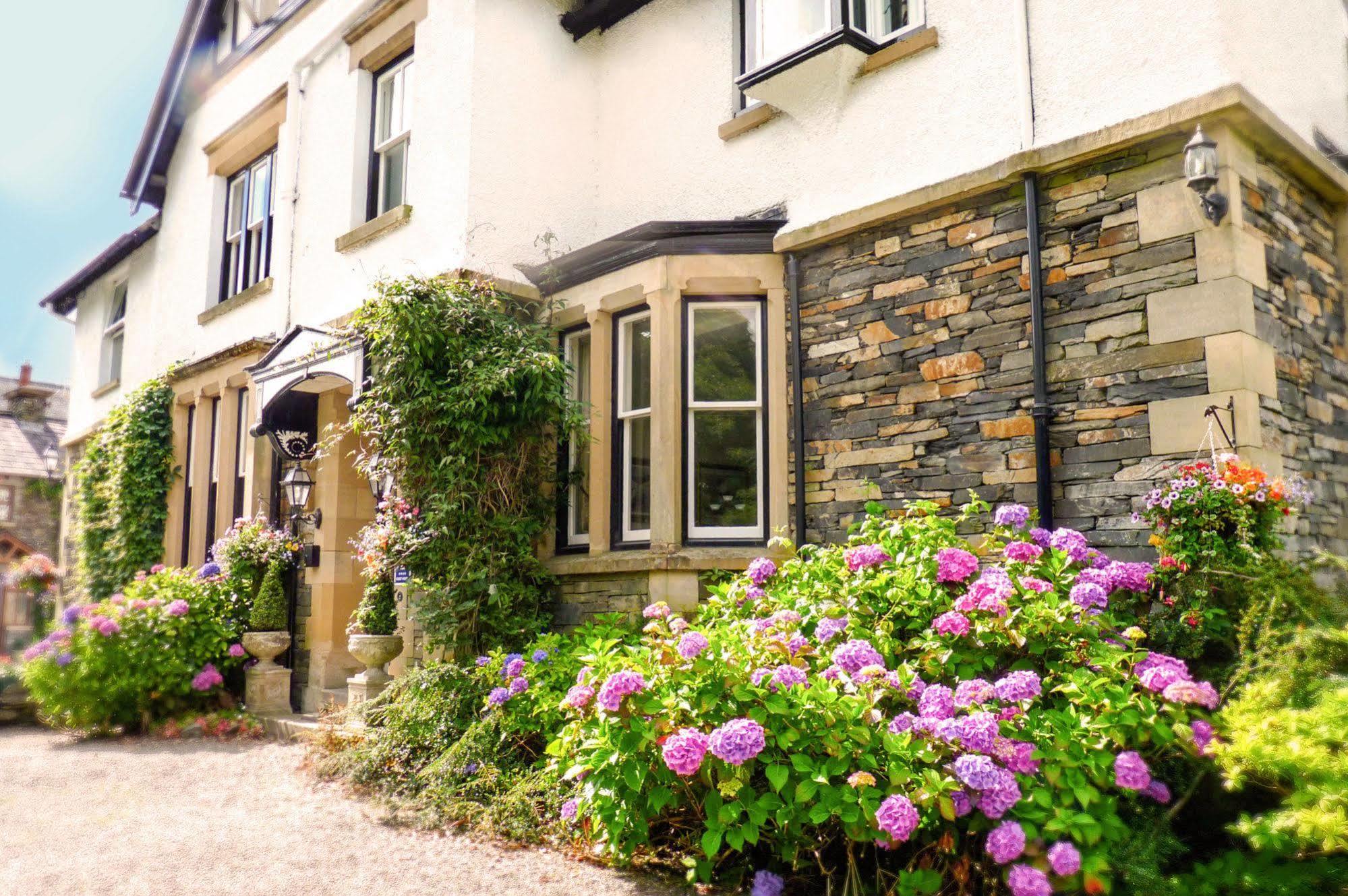 Chestnuts Guest House (Adults Only) Windermere Dış mekan fotoğraf